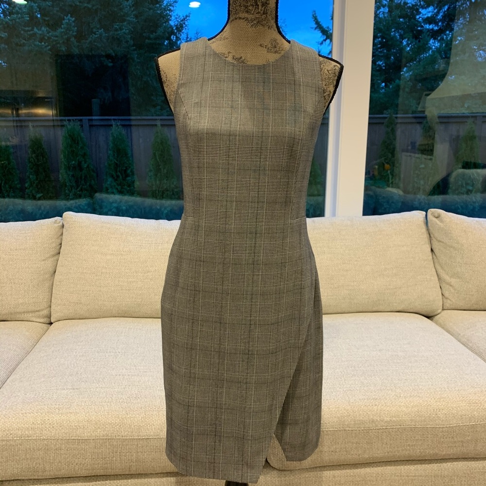 Business casual dress